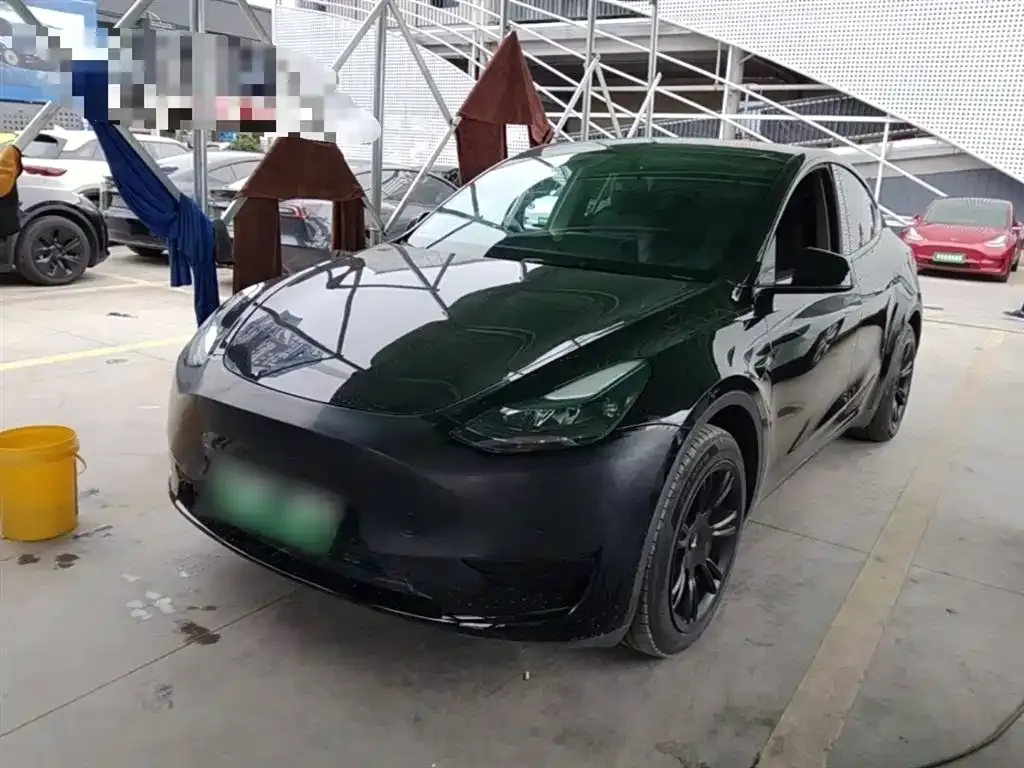 Tesla Model Y 2023 из CN, фото 8