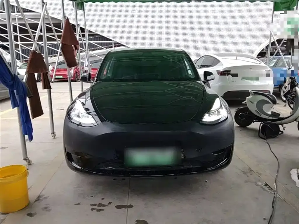 Tesla Model Y 2023 из CN, фото 9