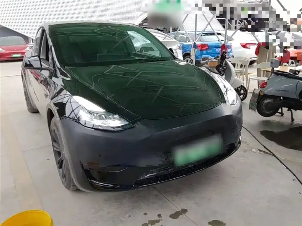 Tesla Model Y 2023 из CN, фото 10