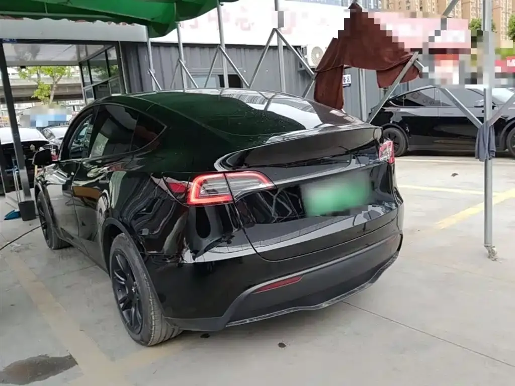 Tesla Model Y 2023 из CN, фото 6