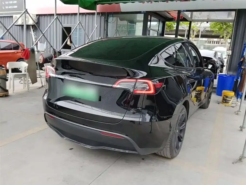 Tesla Model Y 2023 из CN, фото 7
