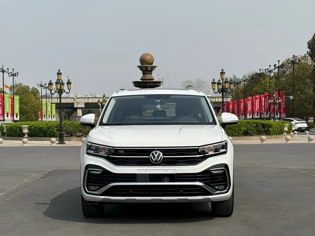 Volkswagen Tayron X 2022 из CN, фото 8