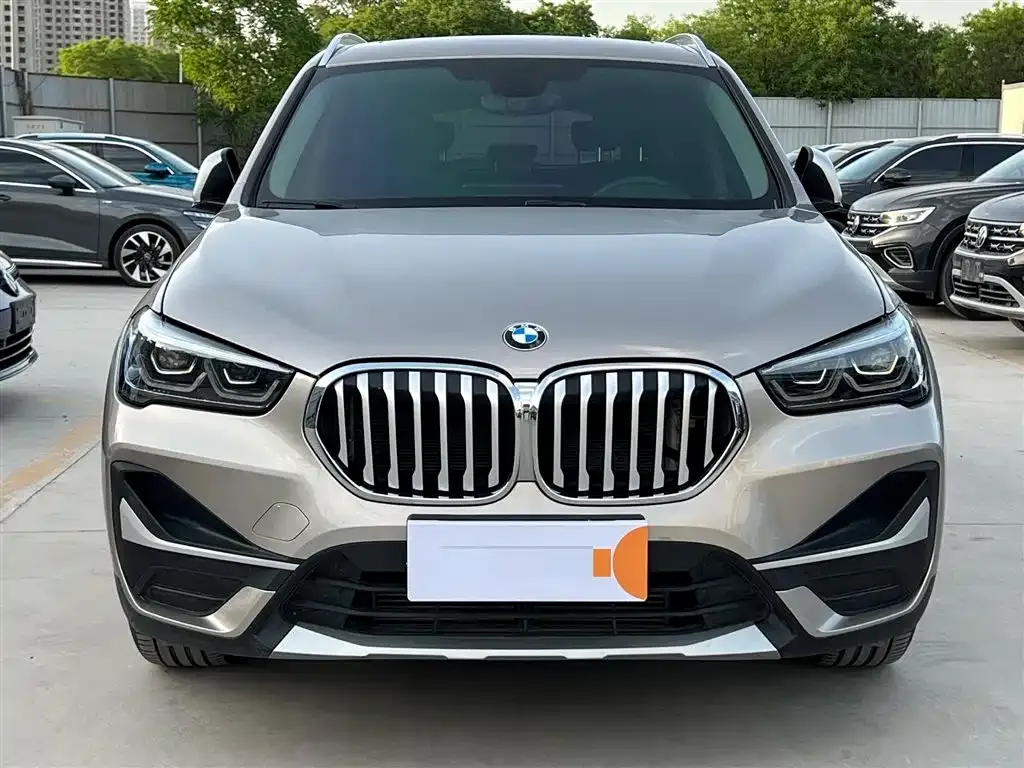 BMW X1 — фото 6
