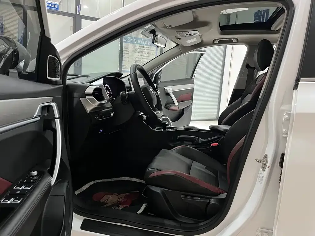 Geely Binyue 2022 из CN, фото 10
