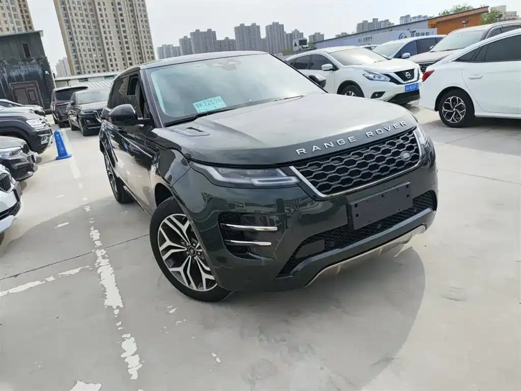 Land Rover Evoque — фото 1