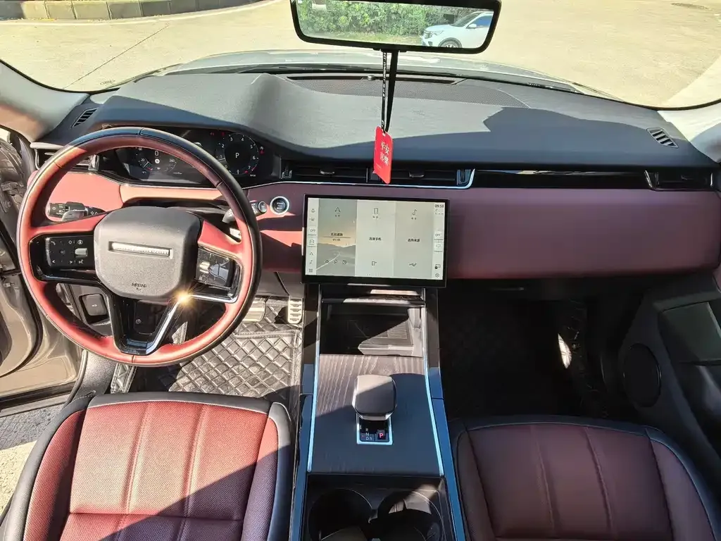 Land Rover Evoque — фото 4