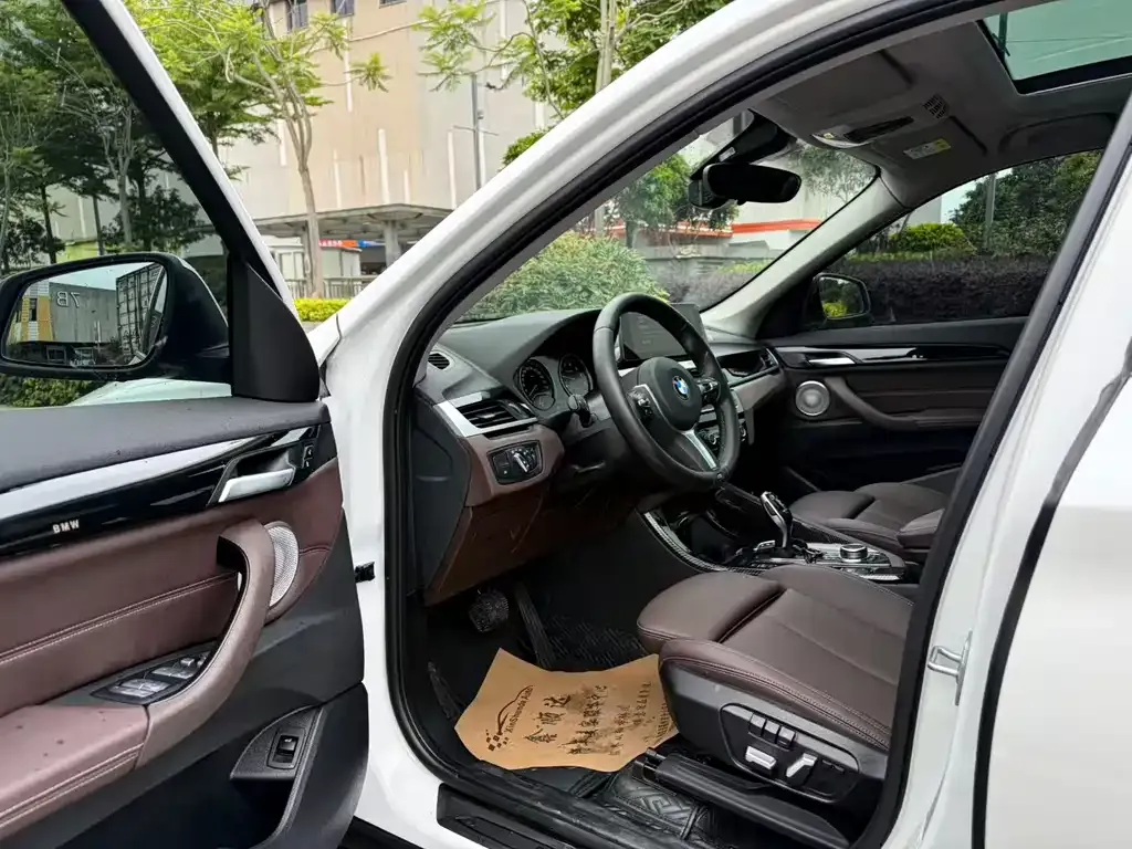 BMW X1 2021 из CN, фото 5