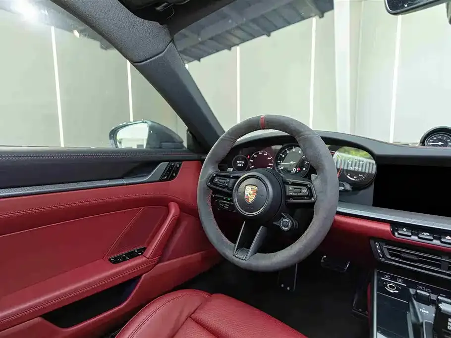 Porsche 911 2021 из CN, фото 9