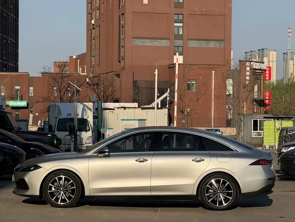 Roewe D7 2025 из CN, фото 3