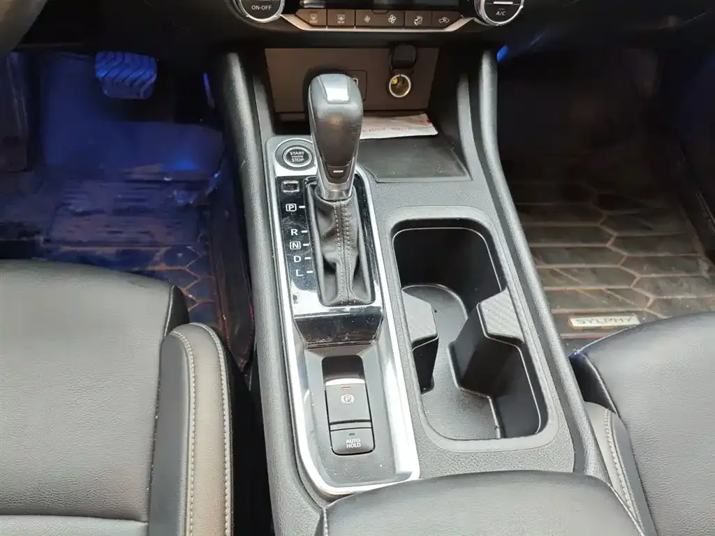 Nissan Sylphy 2022 из CN, фото 9