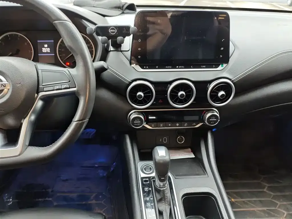 Nissan Sylphy 2022 из CN, фото 2