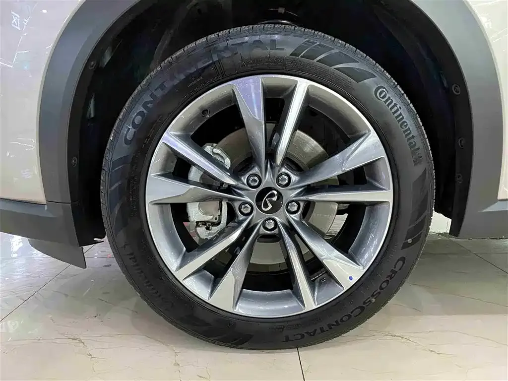 Infiniti QX60 2025 из CN, фото 2