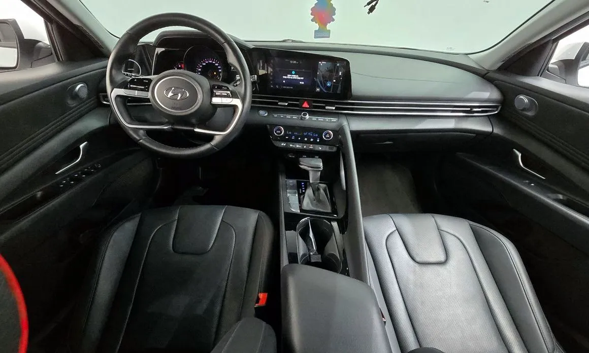 Hyundai AVANTE 2021 из KR, фото 6
