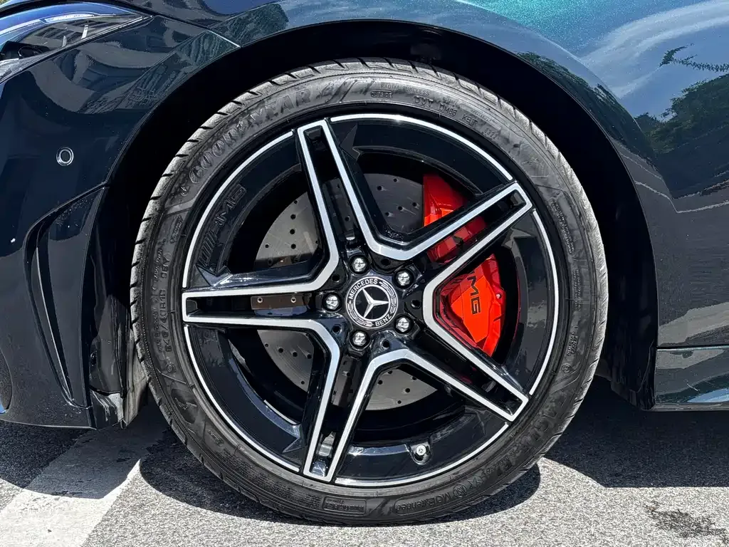 Mercedes-Benz CLS — фото 9