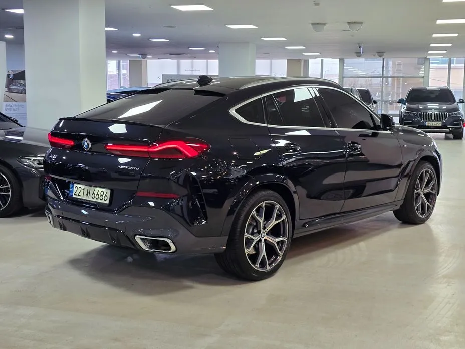 BMW X6 — фото 6