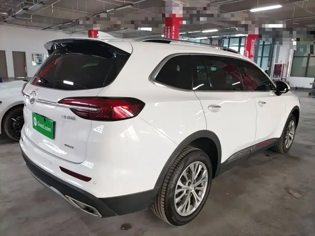 Buick Envision Plus — фото 4