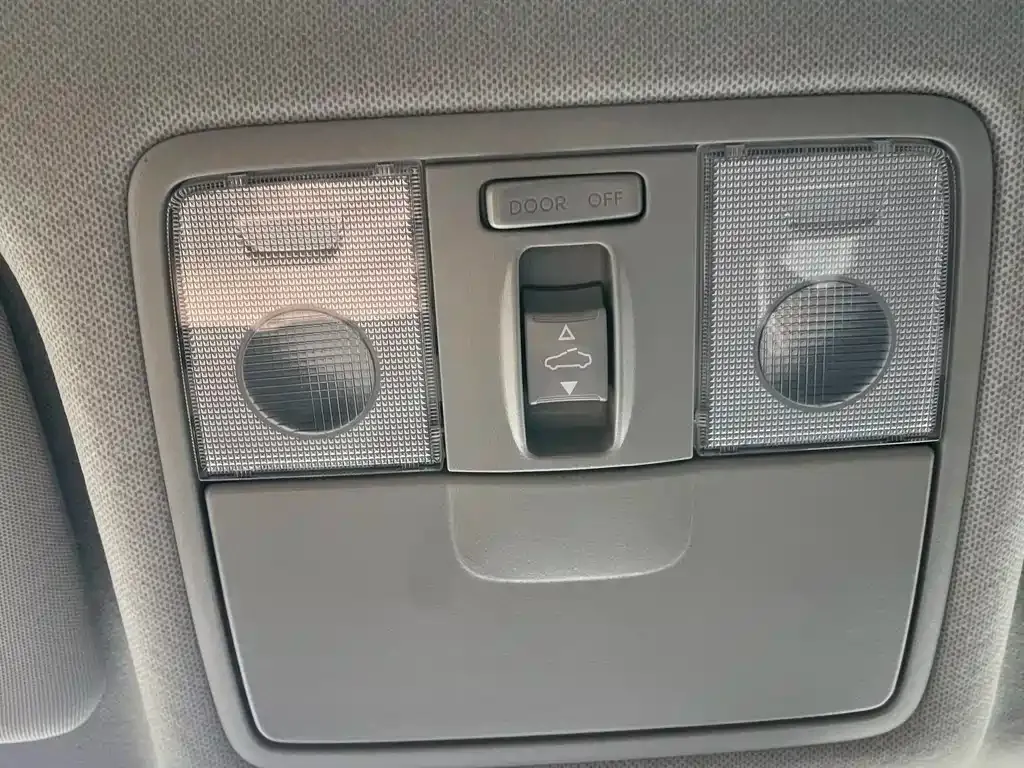 Kia KX1 2022 из CN, фото 10