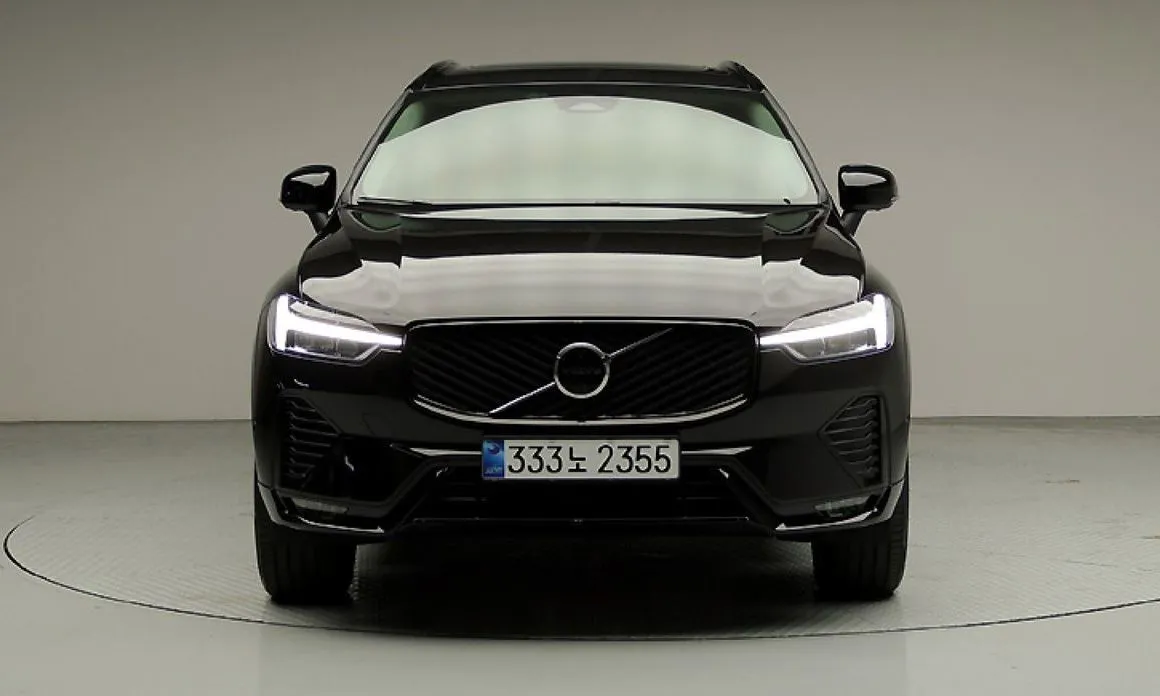 Volvo XC60 — фото 5