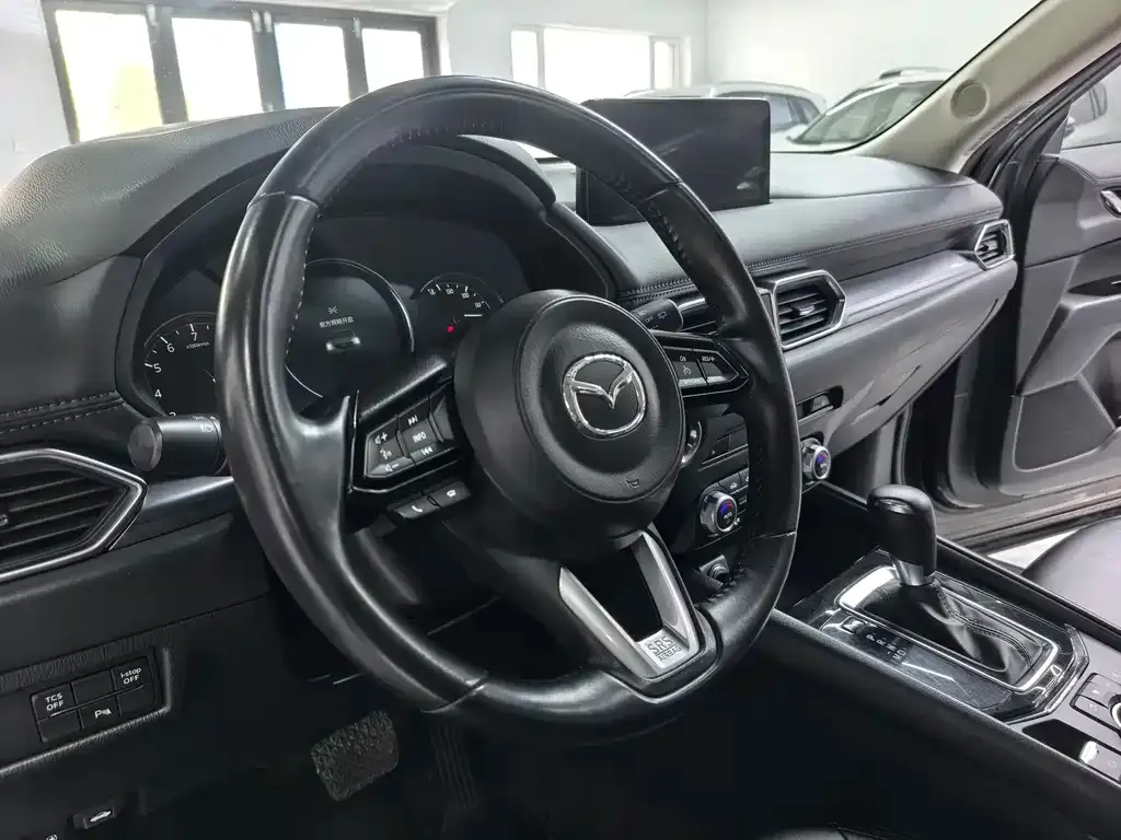 Mazda CX-5 — фото 4