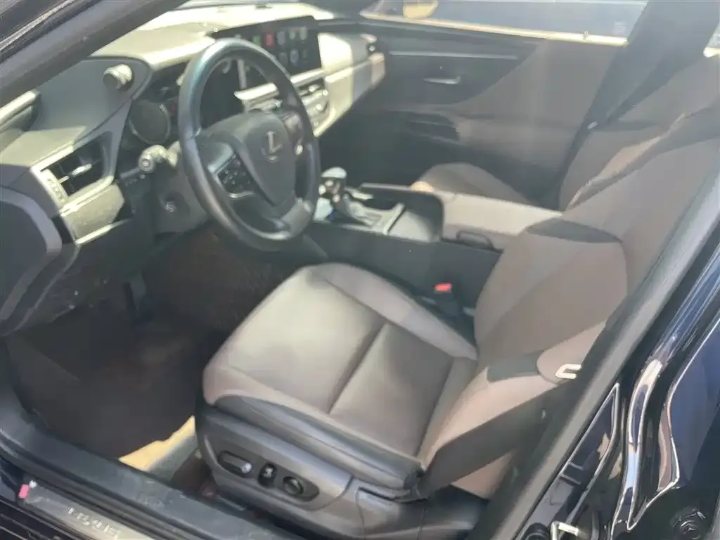 Lexus ES 2024 из CN, фото 2