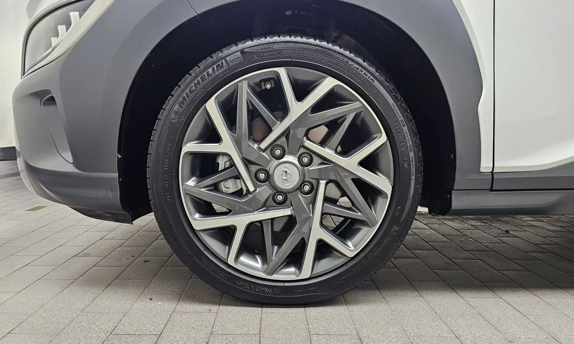 Hyundai Kona 2023 из KR, фото 9