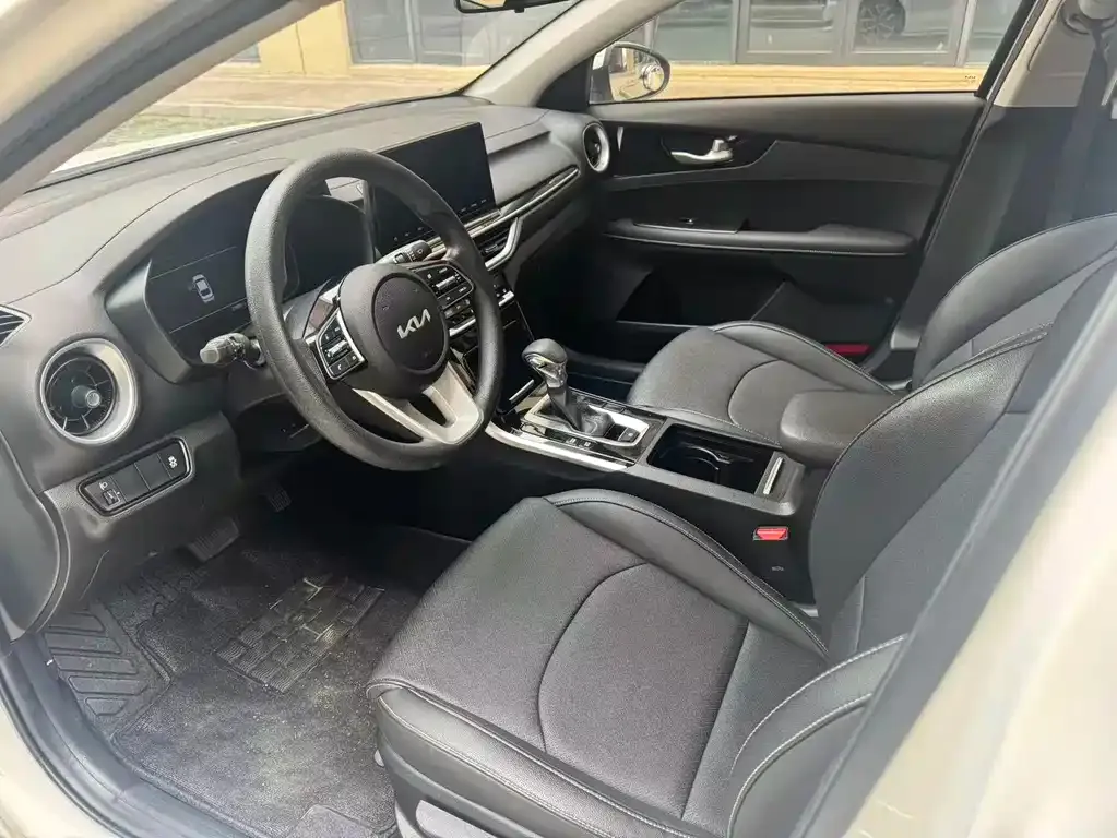 Kia K3 2022 из CN, фото 5
