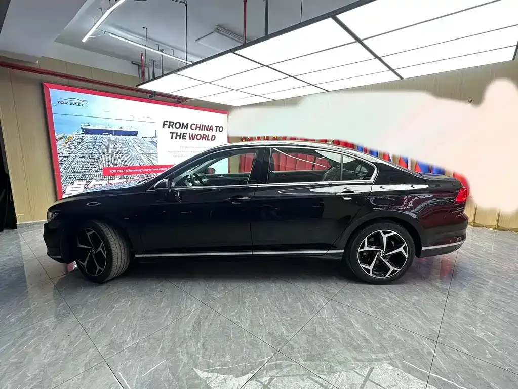 Volkswagen Magotan 2022 из CN, фото 9