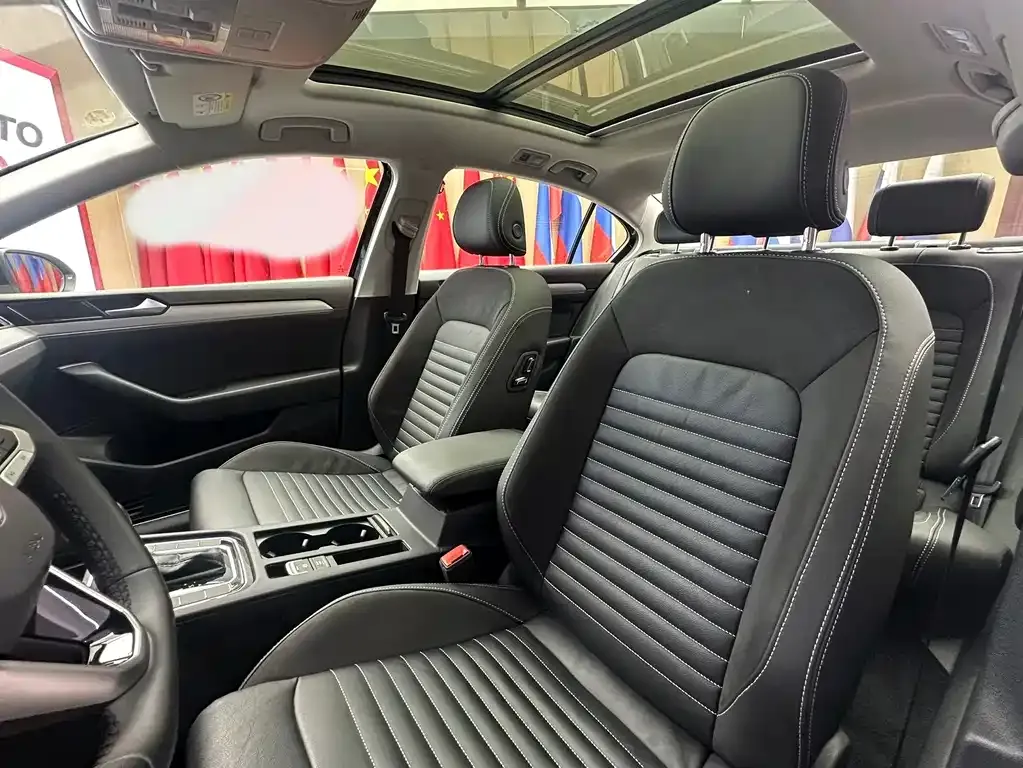 Volkswagen Magotan 2022 из CN, фото 5