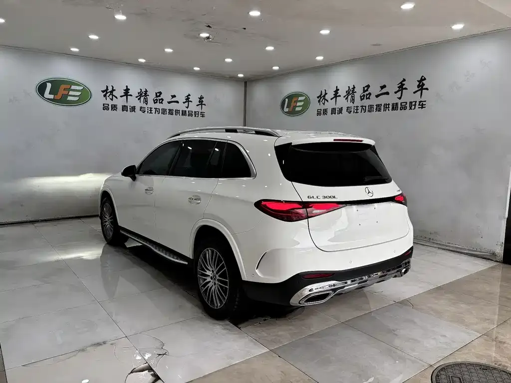 Mercedes-Benz GLC 2023 из CN, фото 7