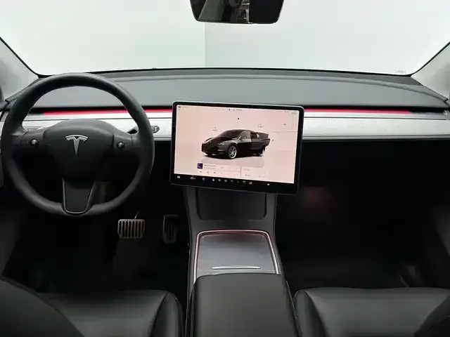Tesla Model Y 2024 из CN, фото 4