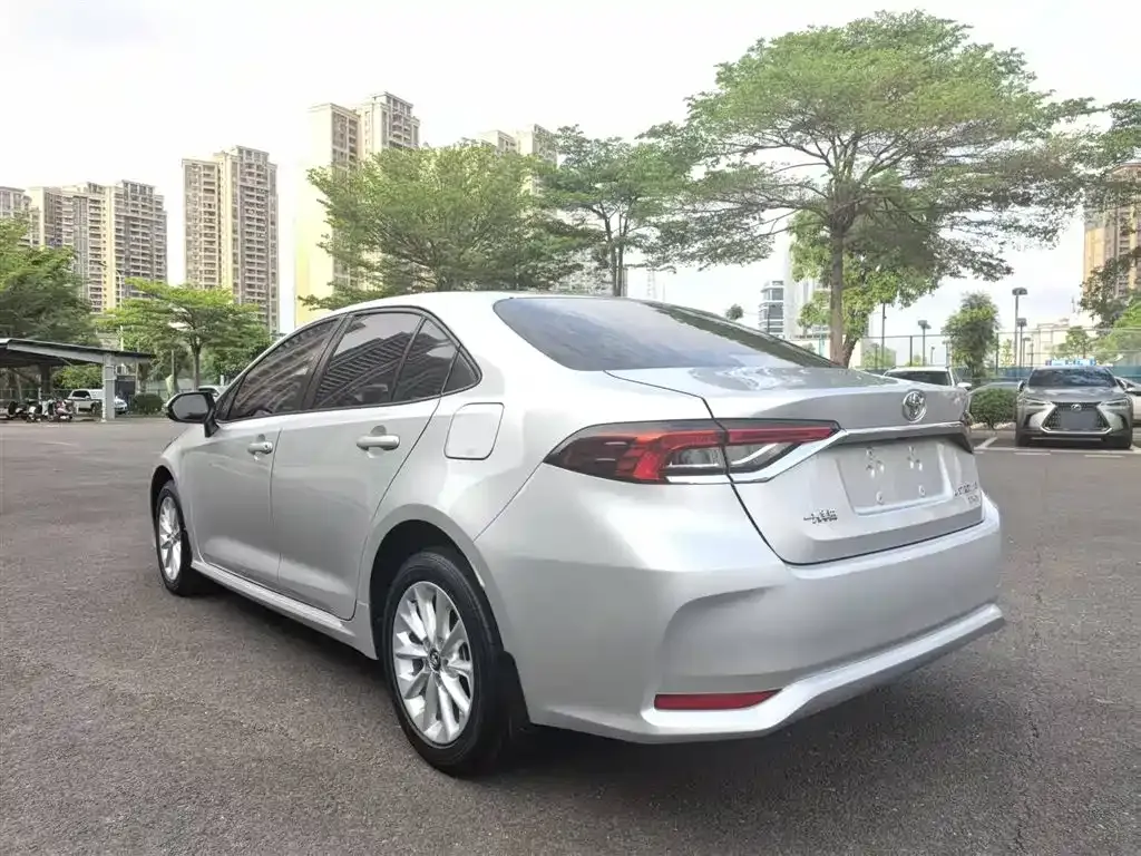 Toyota Corolla 2021 из CN, фото 9
