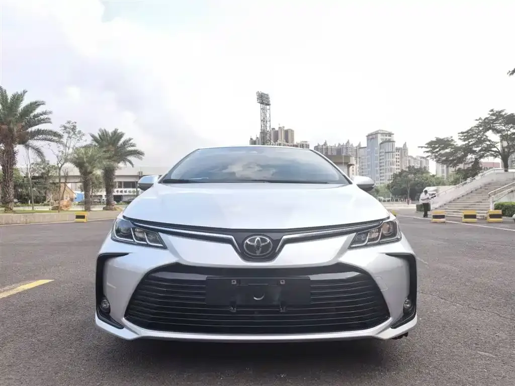 Toyota Corolla 2021 из CN, фото 8