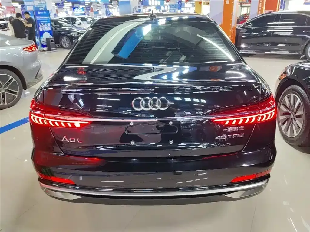 Audi A6L — фото 6