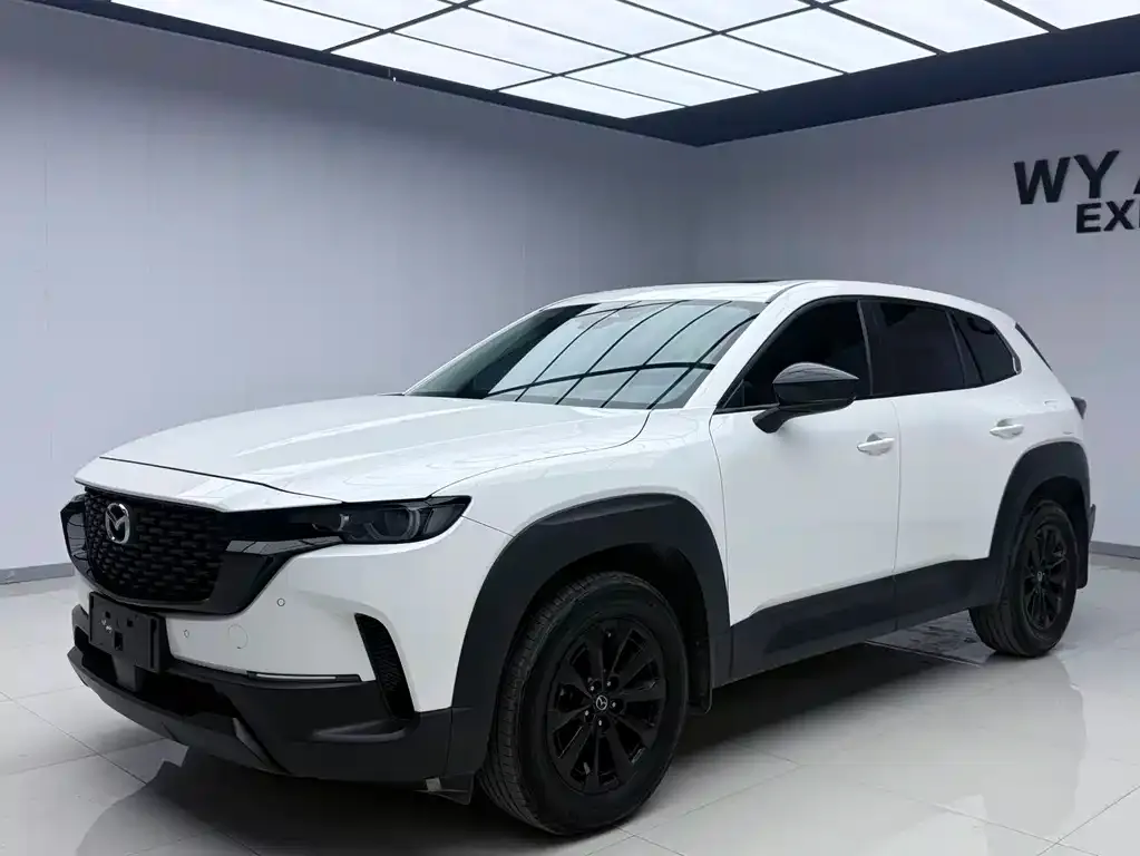 Mazda CX-50 — фото 1