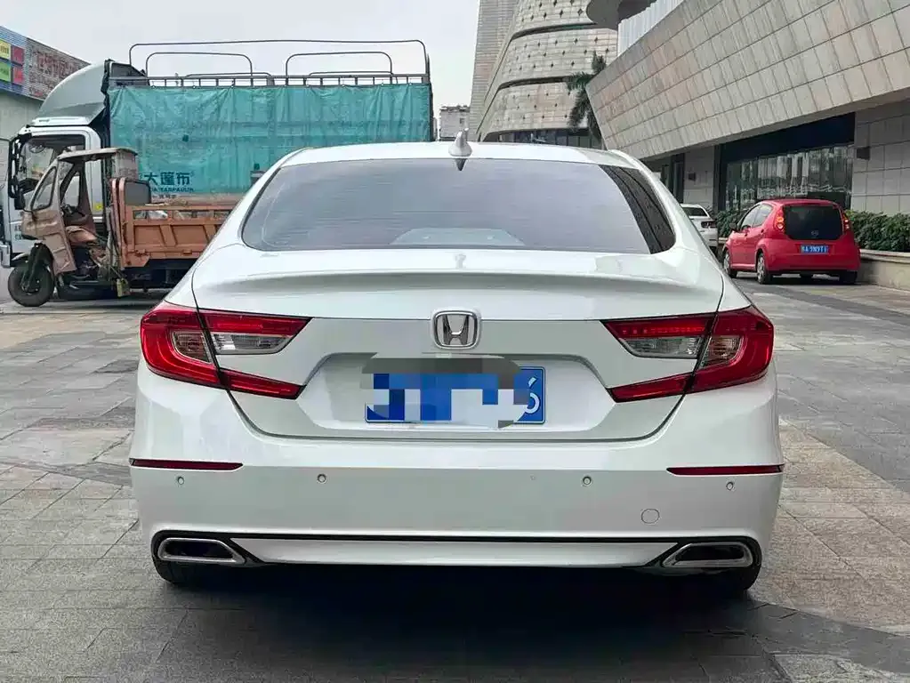 Honda Accord 2021 из CN, фото 7