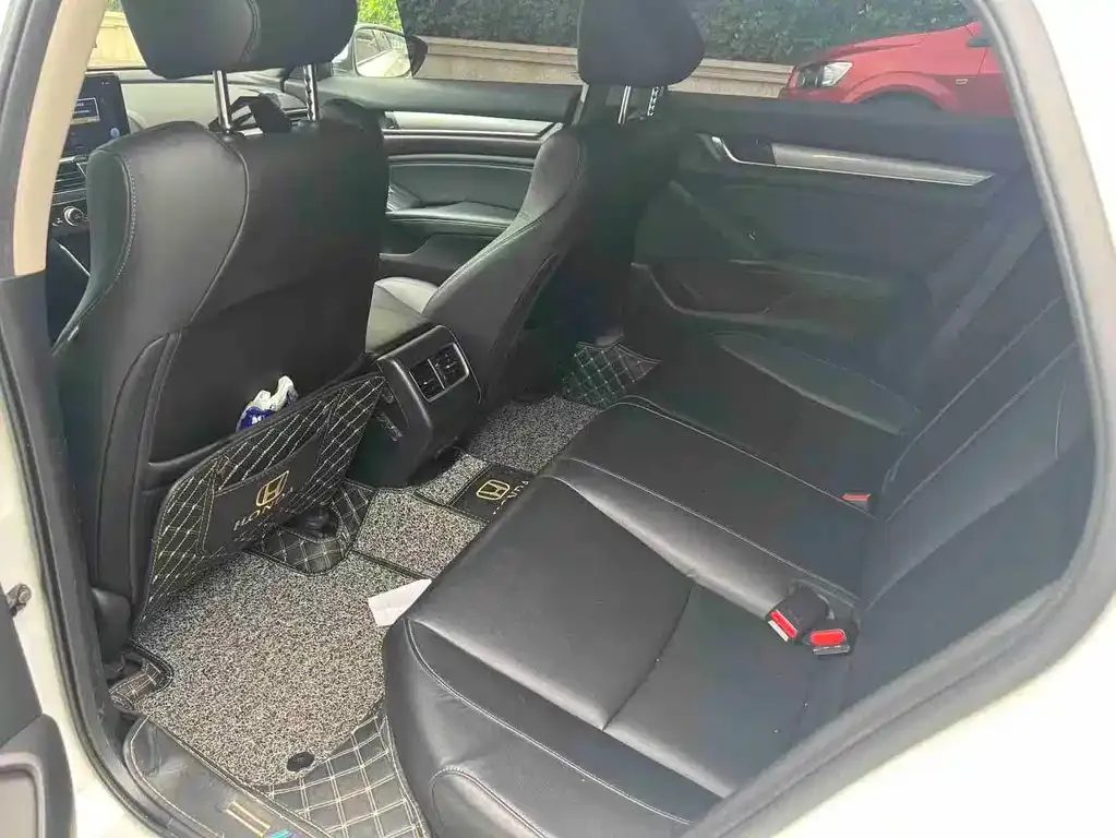 Honda Accord 2021 из CN, фото 3