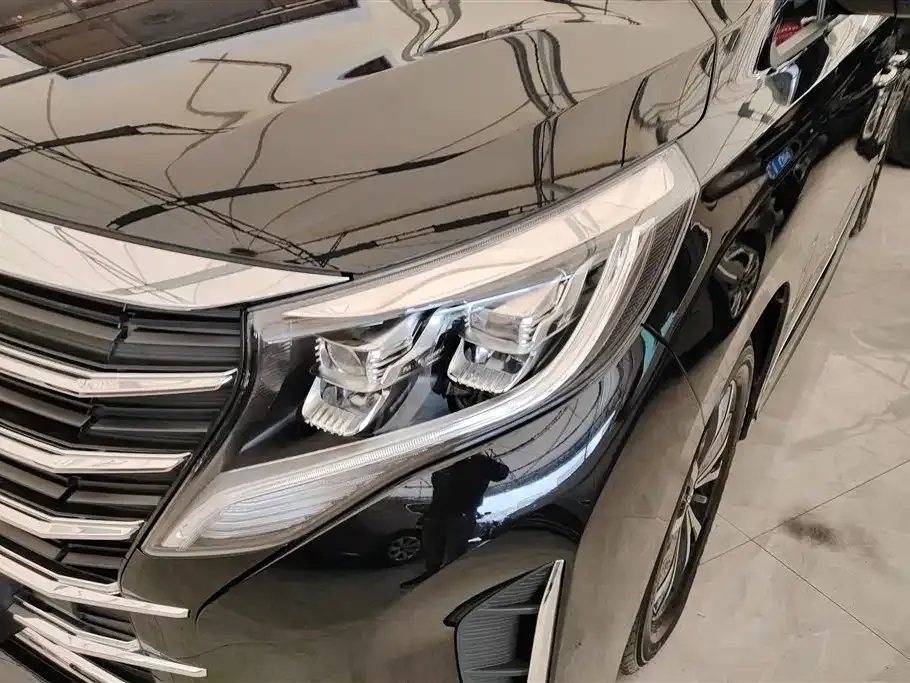 GAC Motor Trumpchi M8 — фото 9