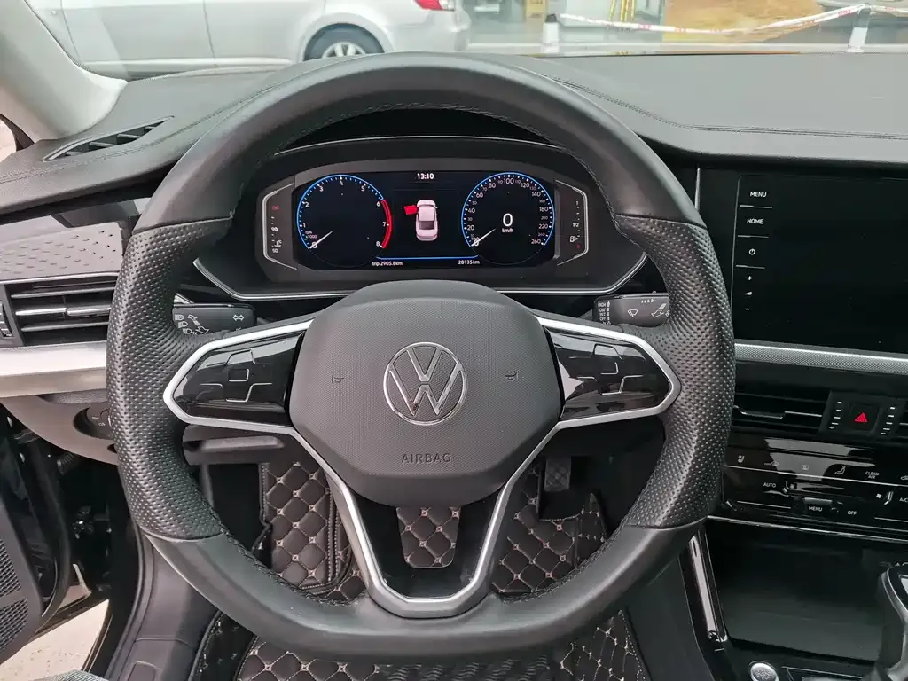 Volkswagen Passat — фото 5