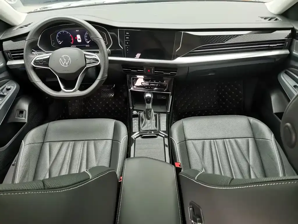 Volkswagen Passat — фото 4