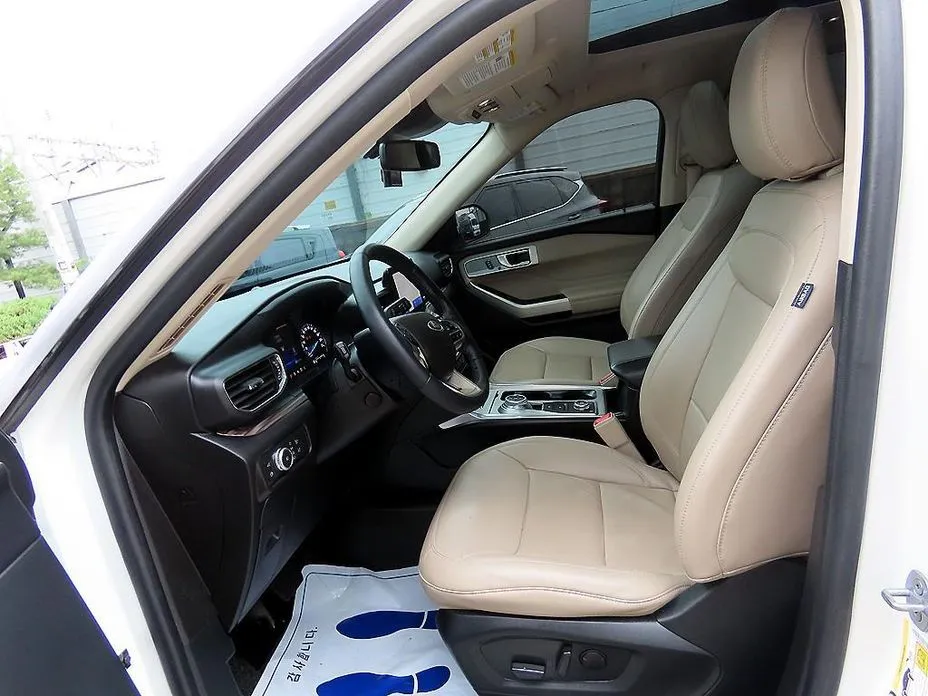 Ford Explorer 2022 из KR, фото 4