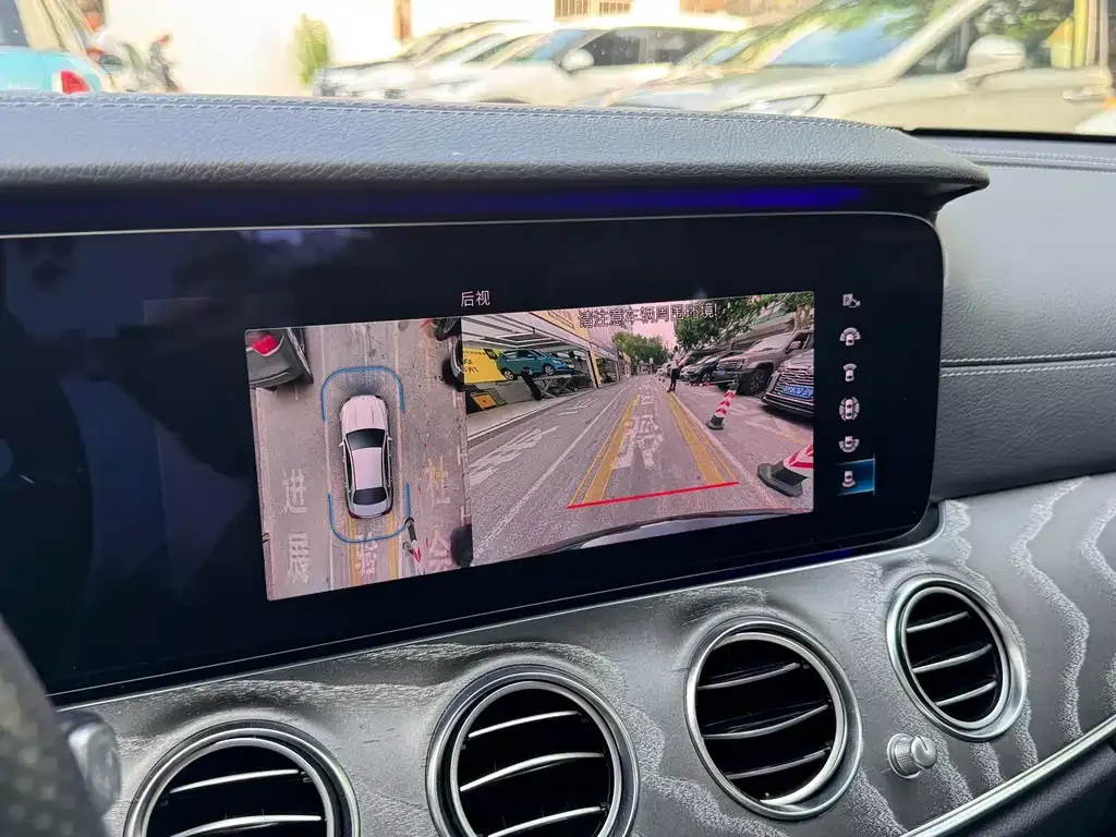 Mercedes-Benz E-Class 2021 из CN, фото 3