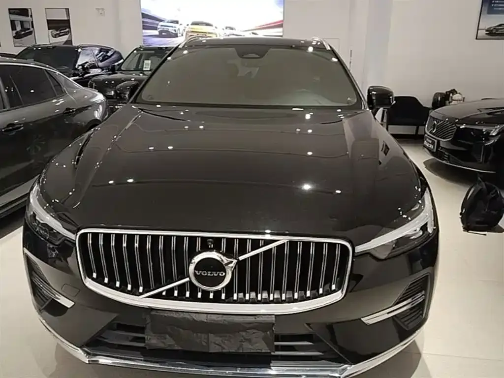Volvo XC60 2024 из CN, фото 8