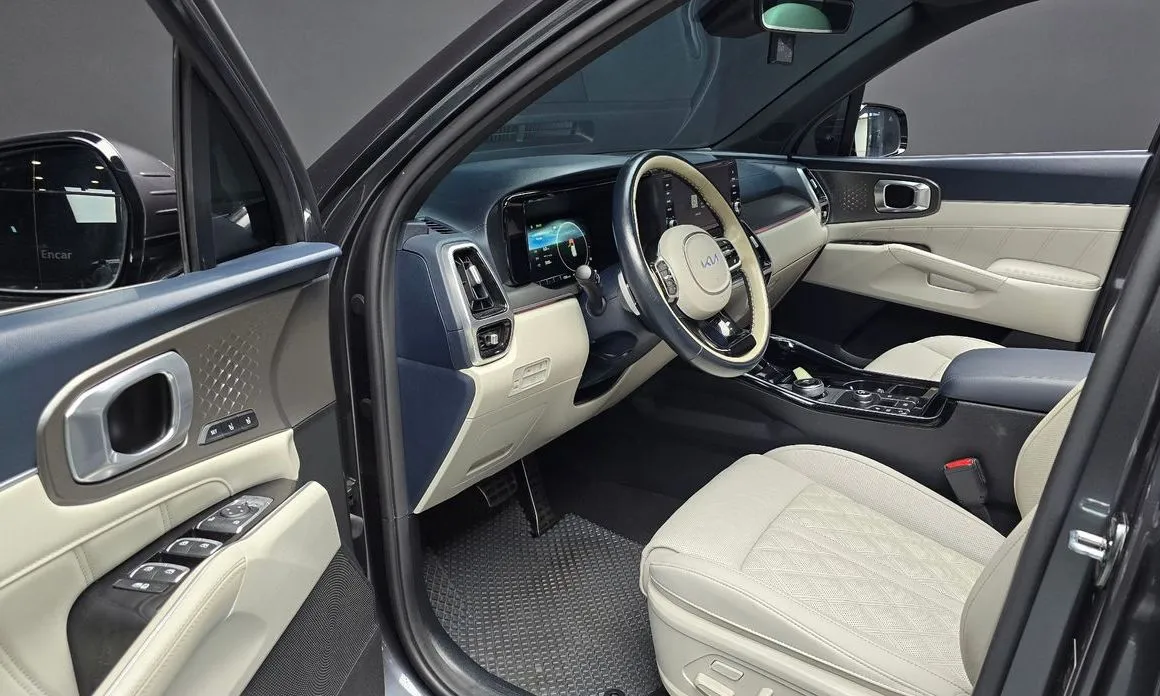 Kia Sorento — фото 9