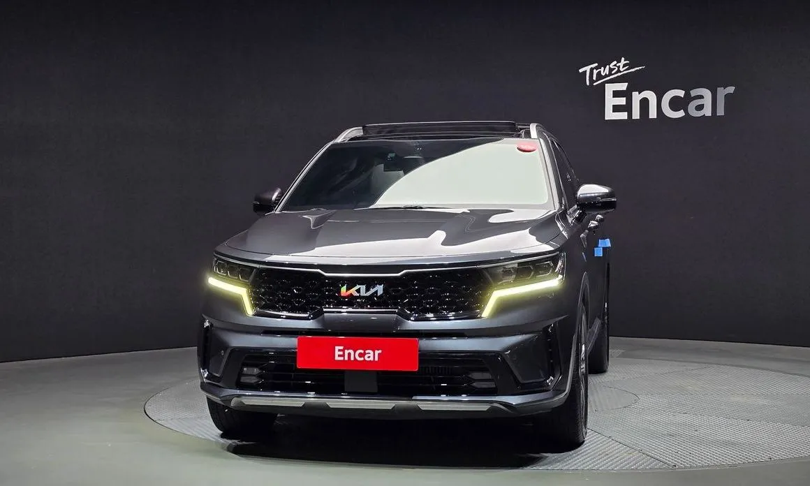 Kia Sorento — фото 5