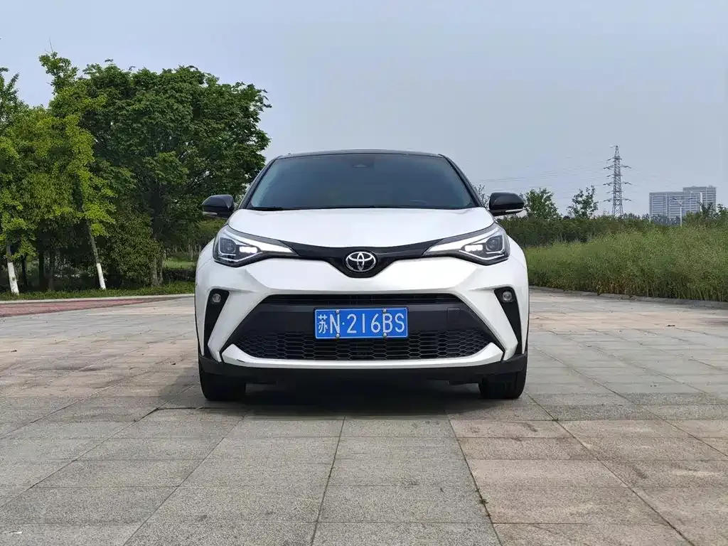 Toyota C-HR — фото 3