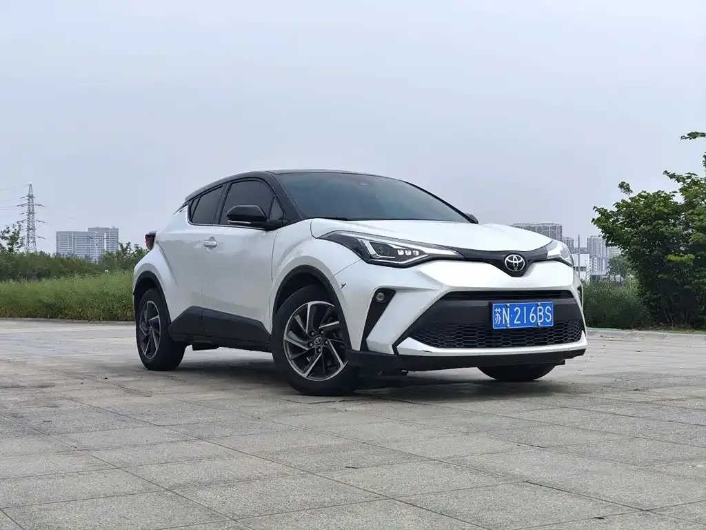 Toyota C-HR — фото 4