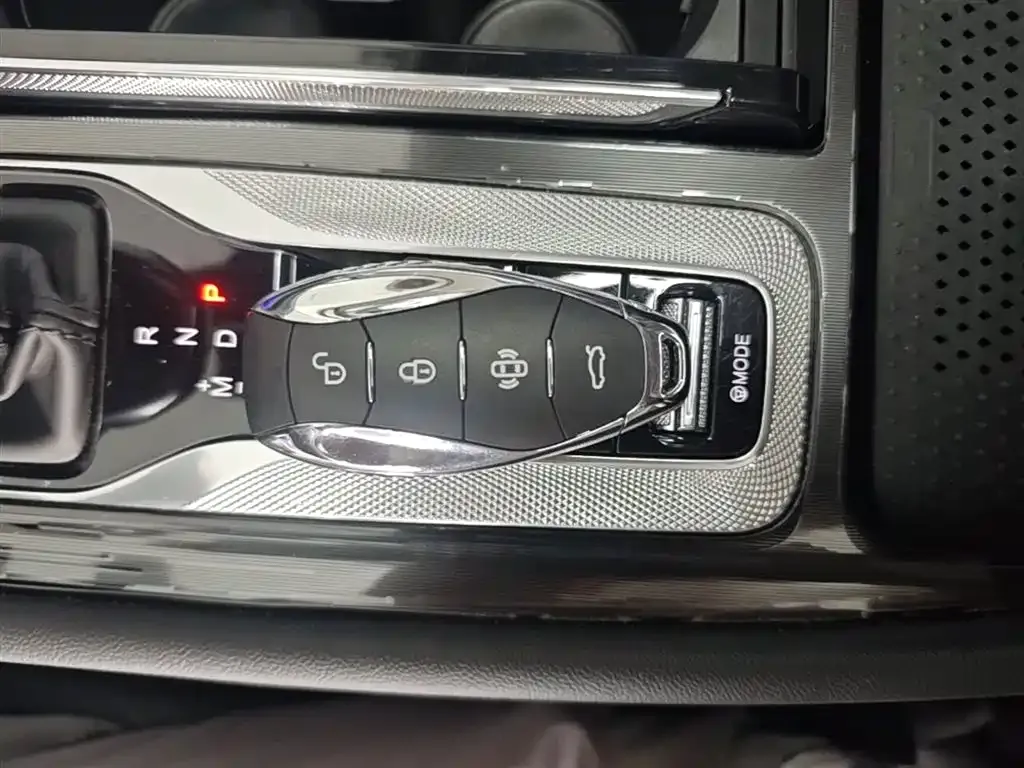 Hongqi H5 2024 из CN, фото 9