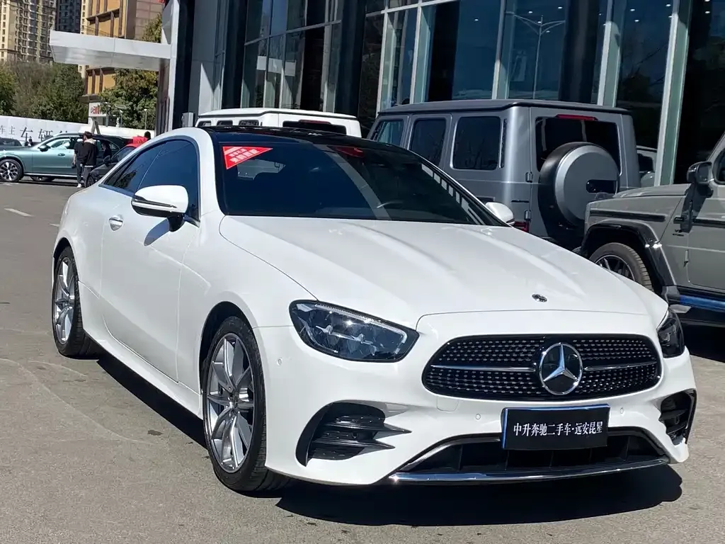 Mercedes-Benz E-Class (Import) — фото 6