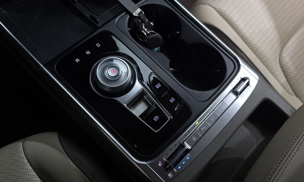 Kia Carnival 2024 из KR, фото 2