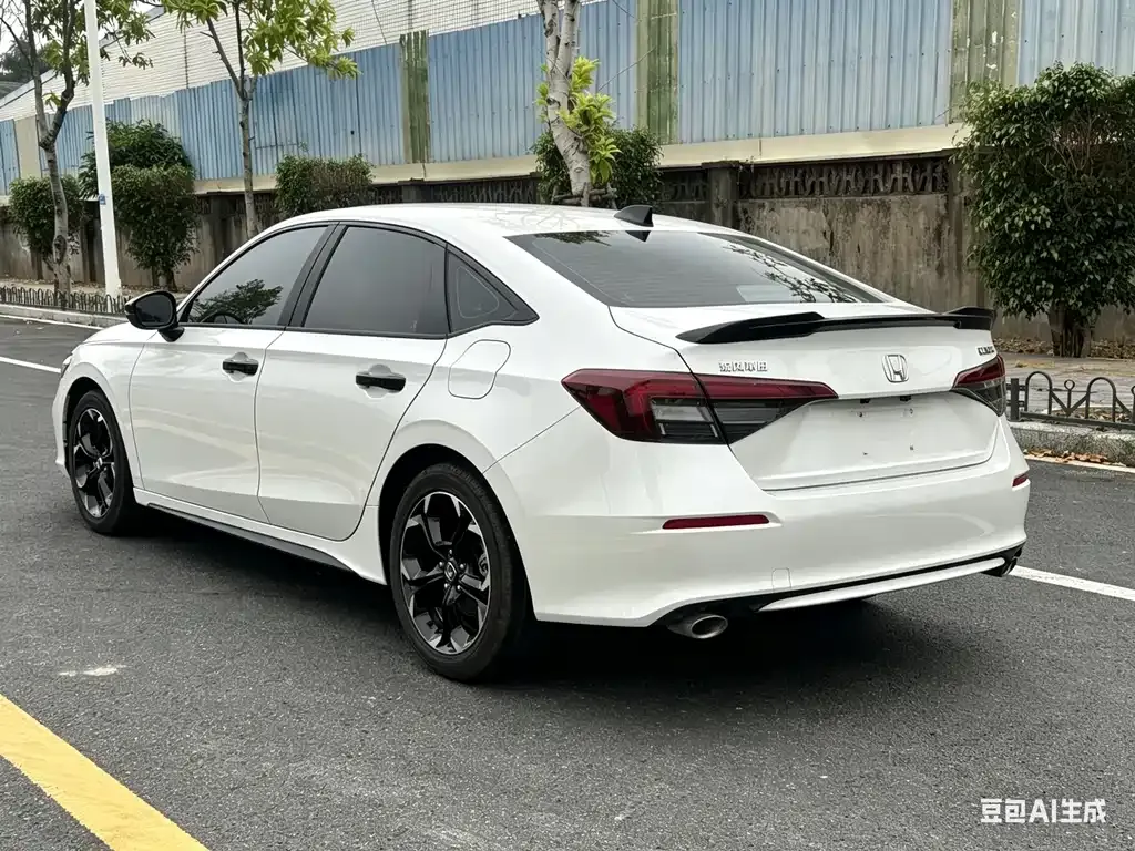 Honda Civic — фото 5
